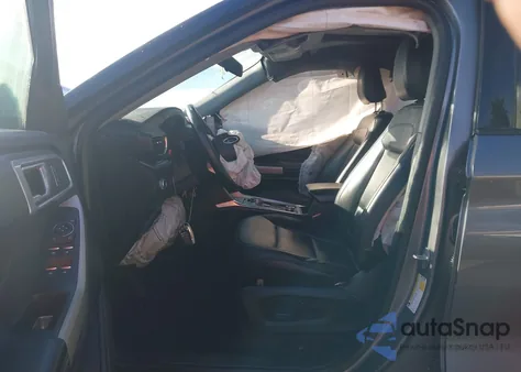 2021 Ford Explorer Xlt from USA, damaged, VIN 1FMSK8DH4MGA93129